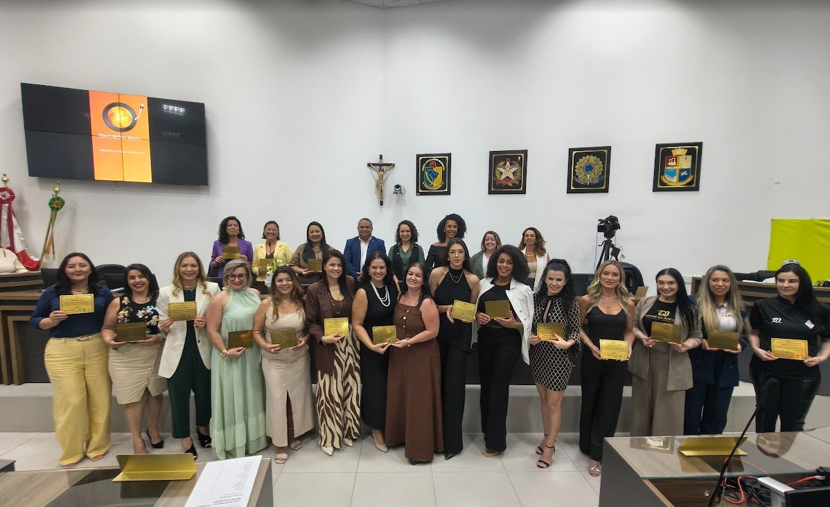Movimento Eleva Mulher celebra trajetória de lideranças femininas na Câmara de Vereadores de Palhoça