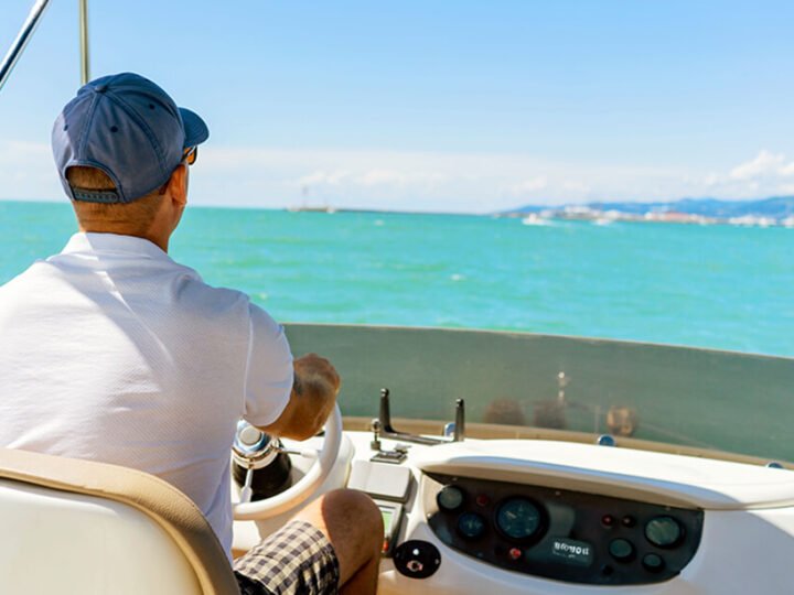 Habilitação náutica sem mistério: como tirar Arrais Amador e navegar com segurança em 2026