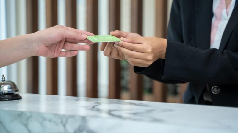Mercado de apartamentos com serviços deve triplicar até 2035 e impulsiona nova geração de residenciais com hotelaria integrada