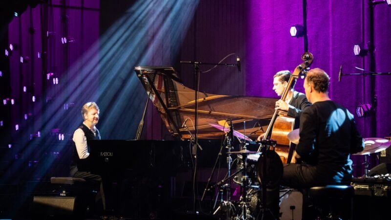 Rembrandt Trio e Pepe Rivero se encontram no palco do Curitiba Jazz Festival