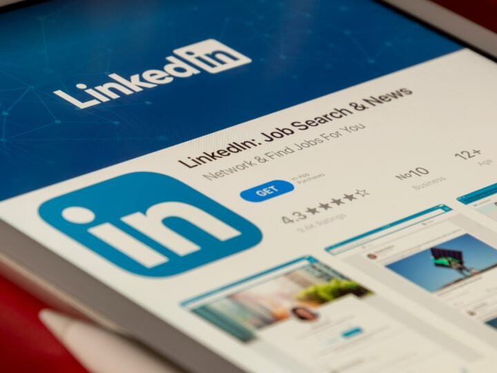 Ter um perfil no LinkedIn já não basta: o desafio é construir uma presença profissional
